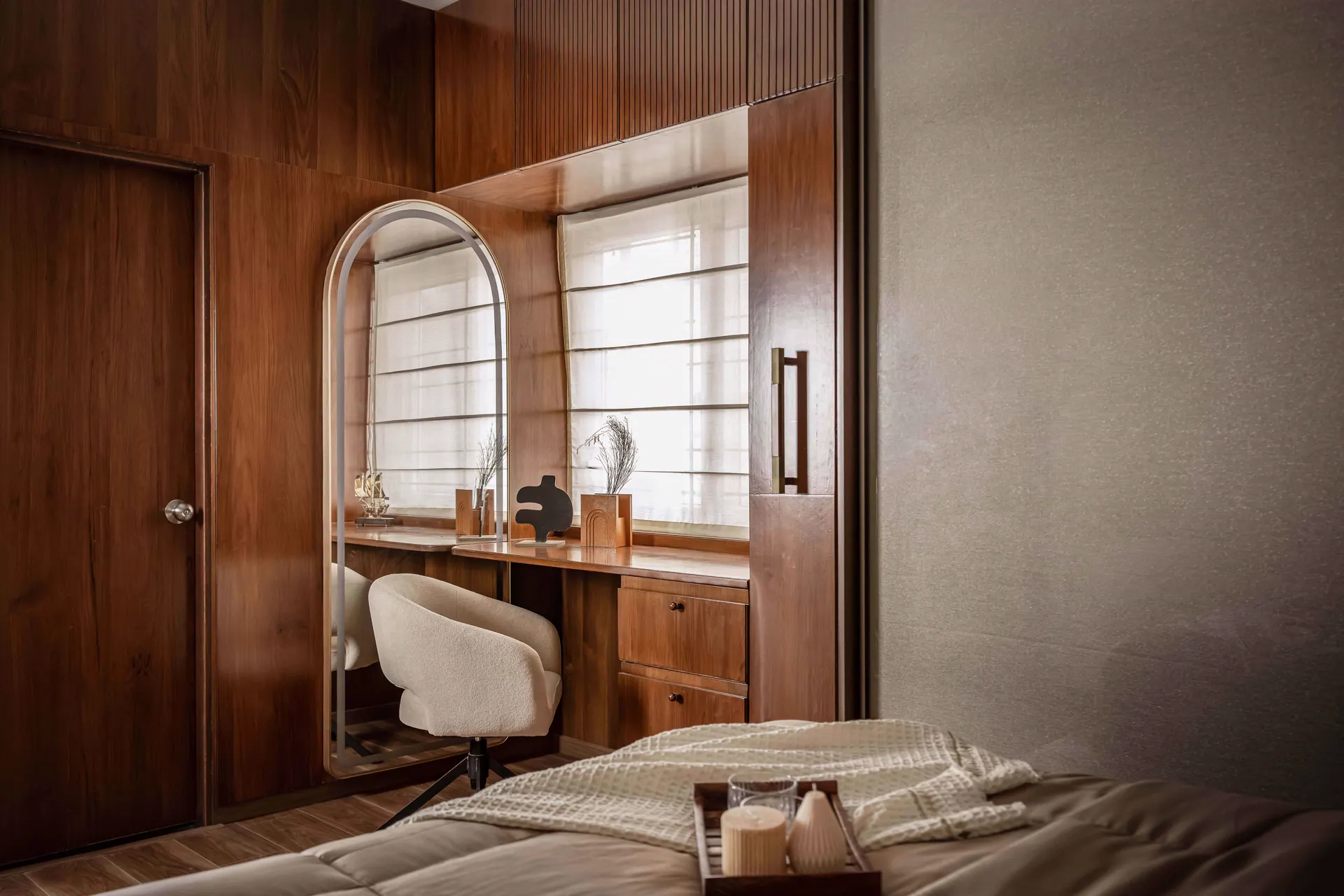 13.HUED HOME -MASTER BEDROOM