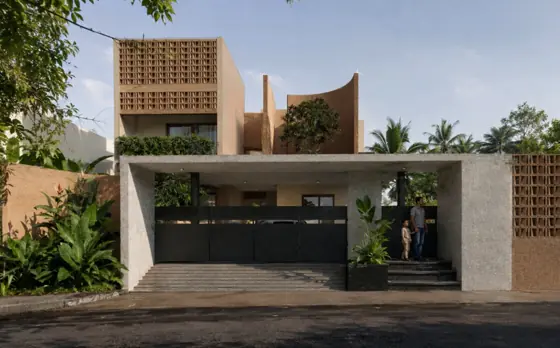 Screen House
